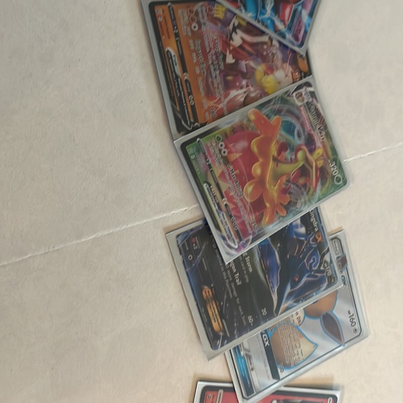 Pokémon Cards - Picture 3 of 4